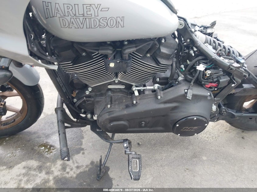 HARLEY-DAVIDSON FXLRST 2024