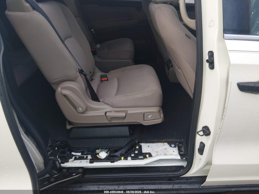 2019 HONDA ODYSSEY auction photo 8