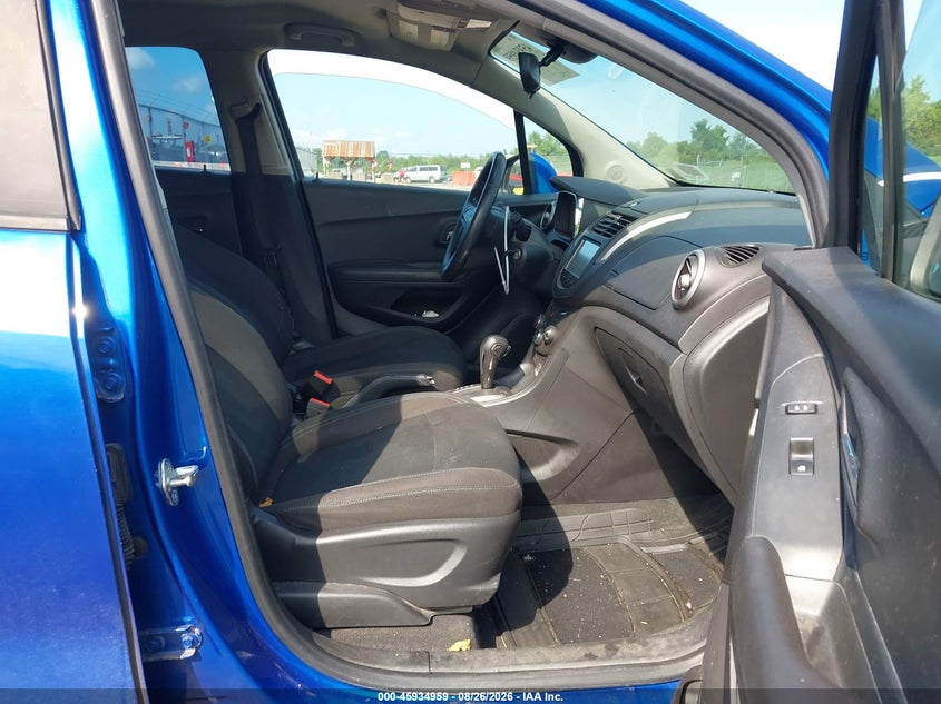 2015 CHEVROLET TRAX auction photo 5