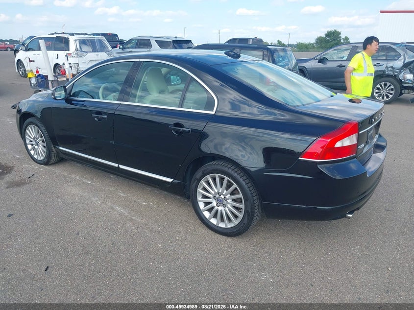 2013 VOLVO S80 — zdjęcie 3