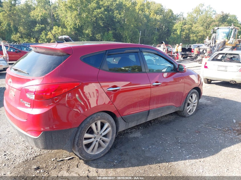2011 HYUNDAI TUCSON auction photo 4