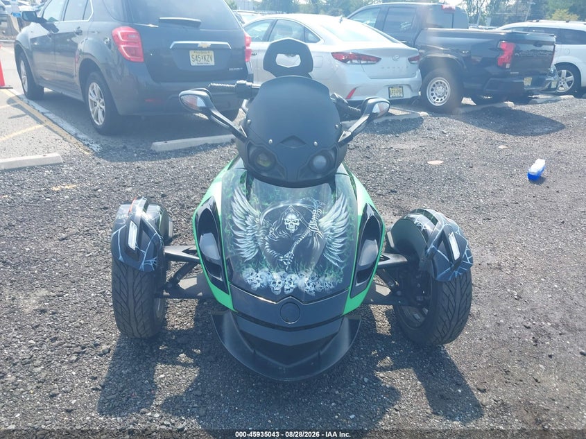 2013 CAN-AM SPYDER ROADSTER auction photo 5