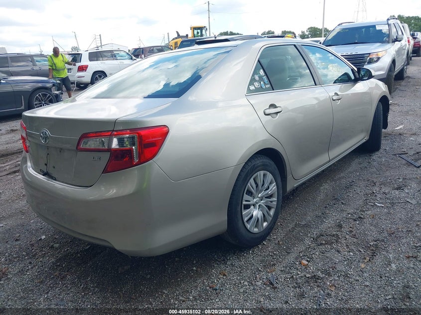 2014 TOYOTA CAMRY auction photo 4