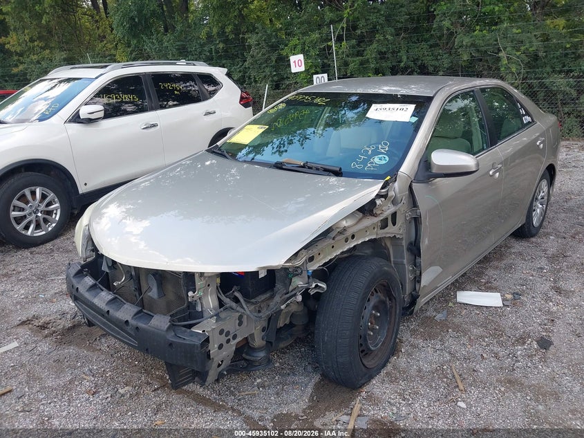 2014 TOYOTA CAMRY auction photo 6
