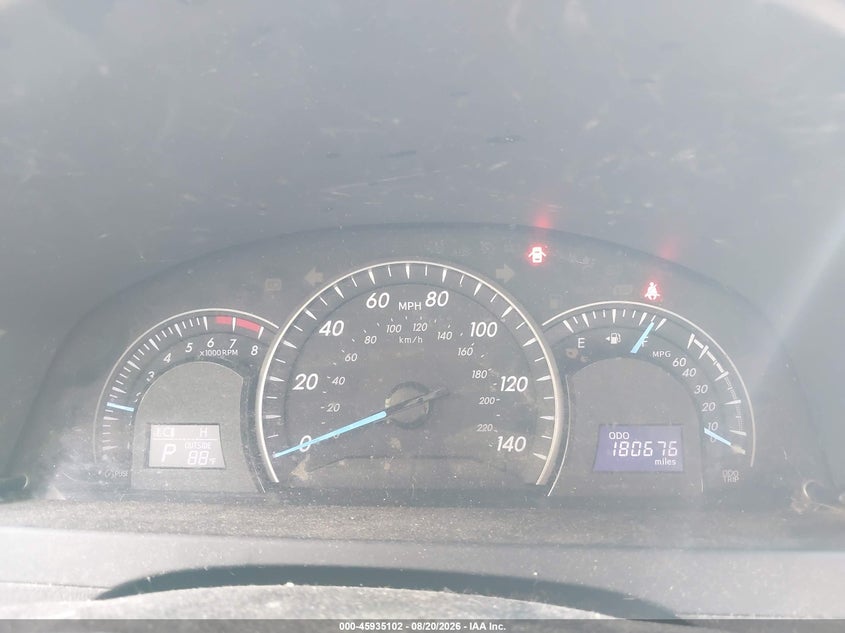2014 TOYOTA CAMRY auction photo 7