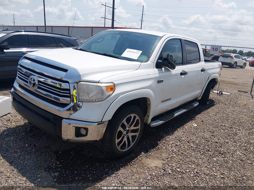 2017 Toyota Tundra Sr5 5.7L V8, Левый зад, IAAI, VIN 5TFDW5F11HX594761 — фото 2
