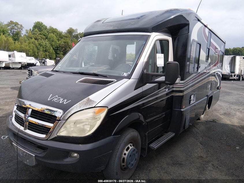 2010 WINNEBAGO SPRINTER 3500 auction photo 2