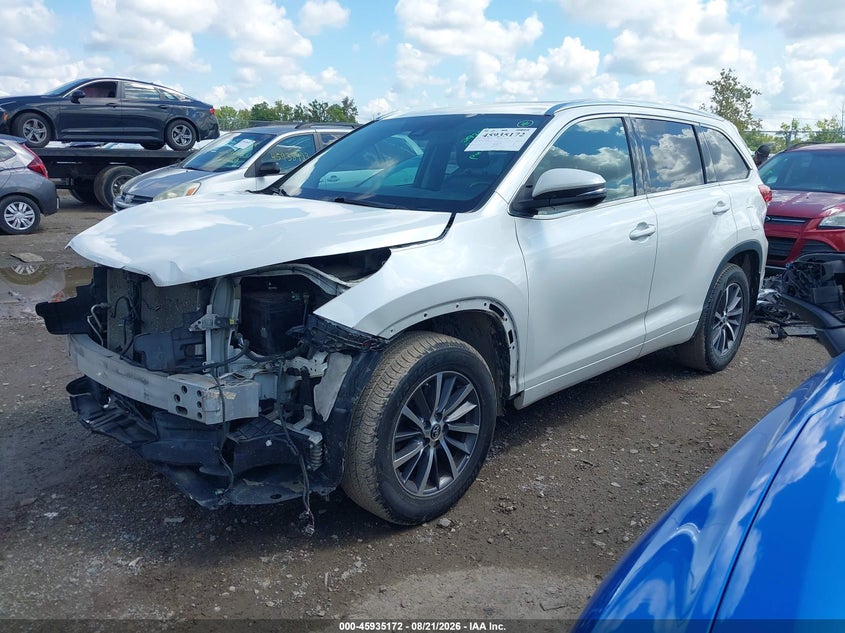 2018 Toyota Highlander, Удар спереди, IAAI, VIN 5TDKZRFH5JS270226 — фото 2
