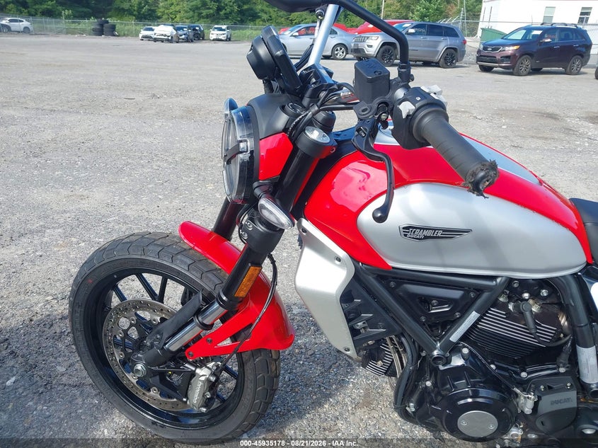 DUCATI SCRAMBLER 2025