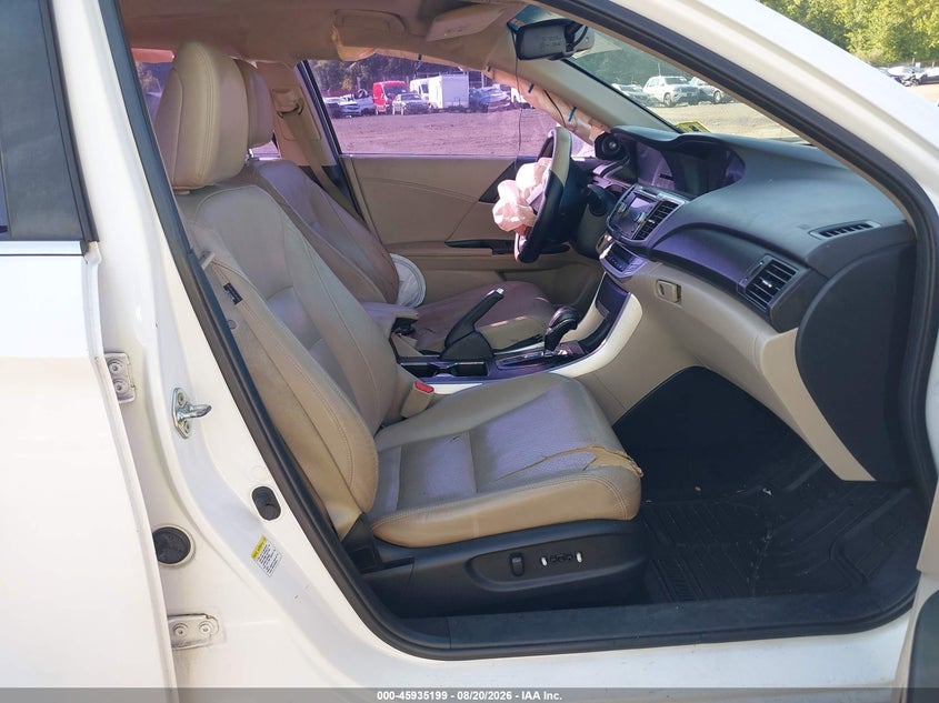 2013 HONDA ACCORD auction photo 5