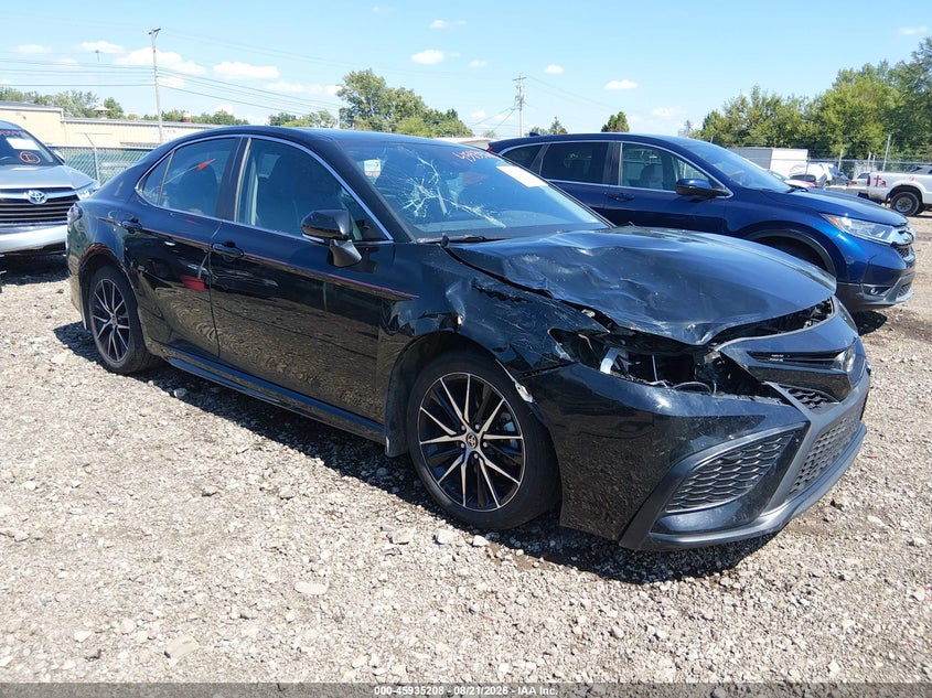 TOYOTA CAMRY - zdjęcie 1