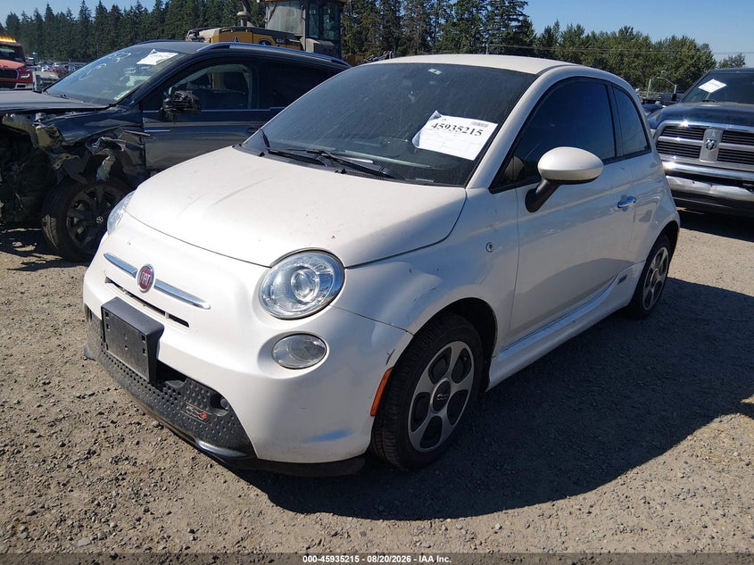 2016 FIAT 500E auction photo 2