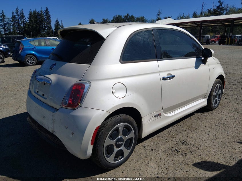 2016 FIAT 500E auction photo 4