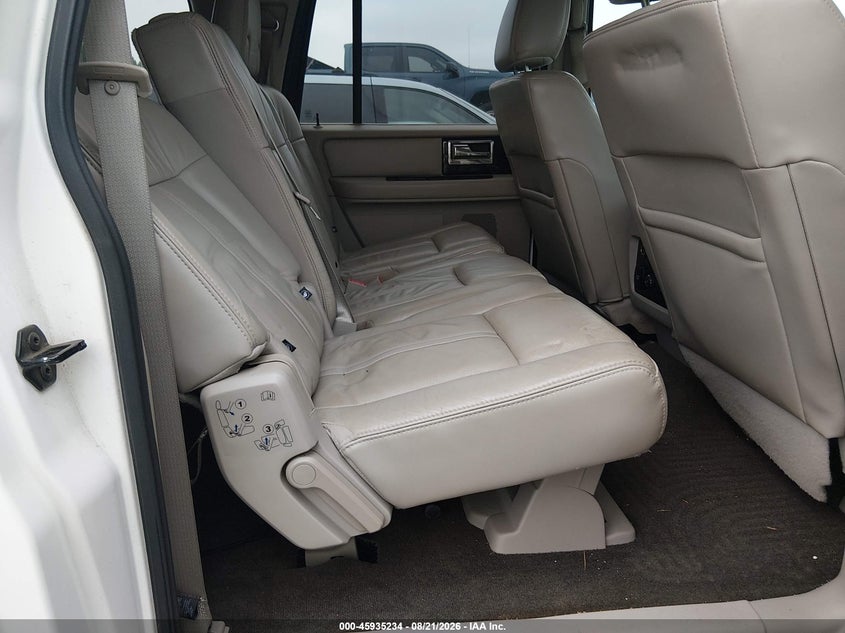 LINCOLN NAVIGATOR L 2016 VIN 5LMJJ3JT4GEL11609