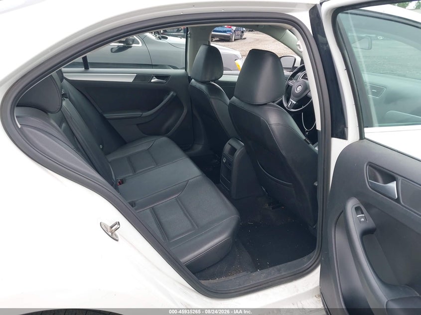 2014 VOLKSWAGEN JETTA auction photo 8