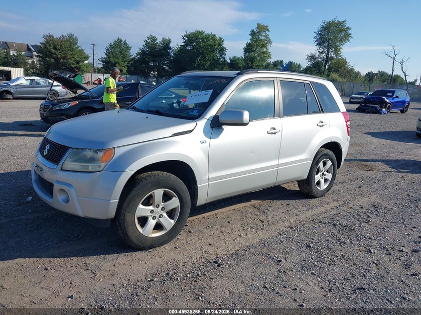 2006 Suzuki Grand Vitara Premium, Normal Wear & Tear, IAAI, VIN JS3TD943X64103391 — photo 2
