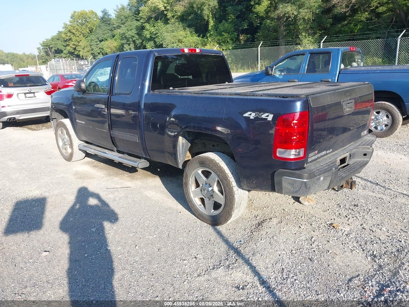 2011 GMC SIERRA 2500HD auction photo 3