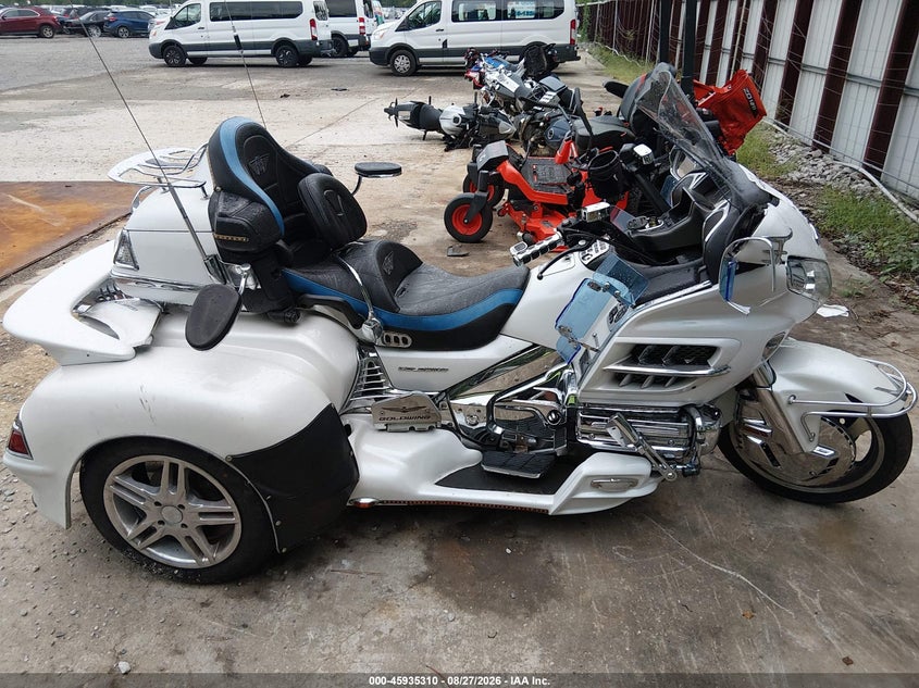 HONDA GL1800 2008
