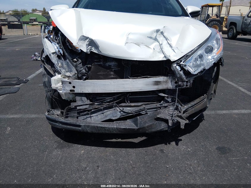 2015 TOYOTA HIGHLANDER auction photo 6