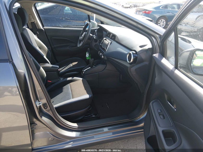2025 NISSAN VERSA auction photo 5