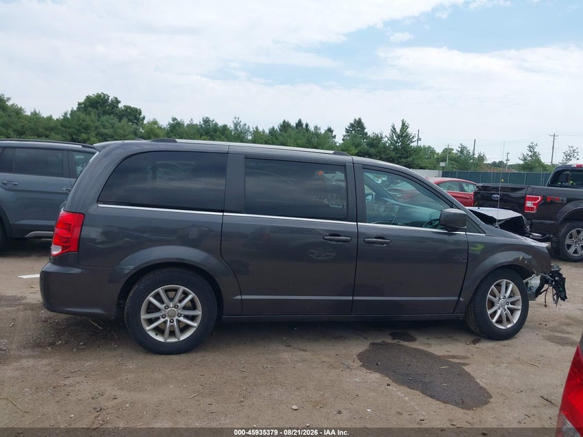 Фото 14 - DODGE GRAND CARAVAN