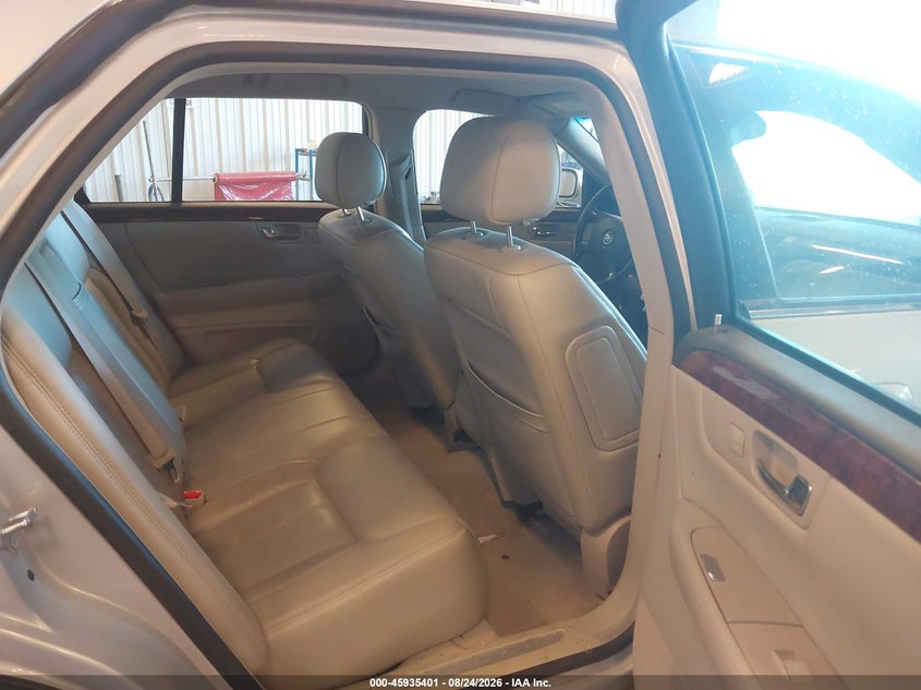 CADILLAC DTS 2007 VIN 1G6KD57Y27U112004