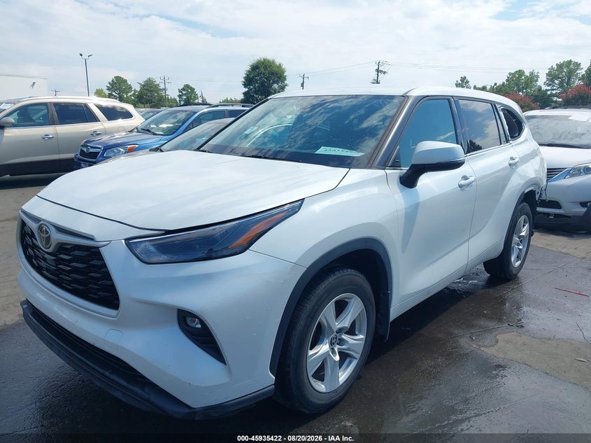 2022 Toyota Highlander, Rear, IAAI, VIN 5TDBZRBH0NS578609 — photo 2