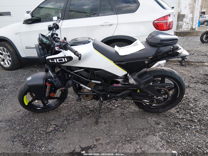 HUSQVARNA VITPILEN 401/SVARTPILEN 401 2024
