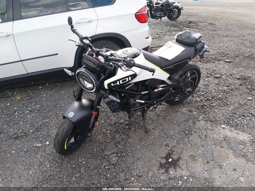 HUSQVARNA VITPILEN 401/SVARTPILEN 401 2024