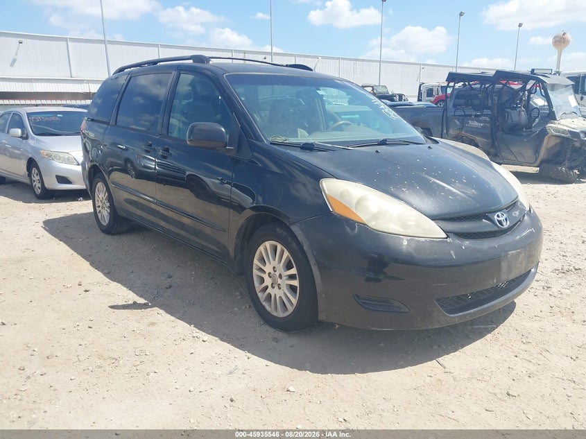 2008 TOYOTA SIENNA auction photo 1