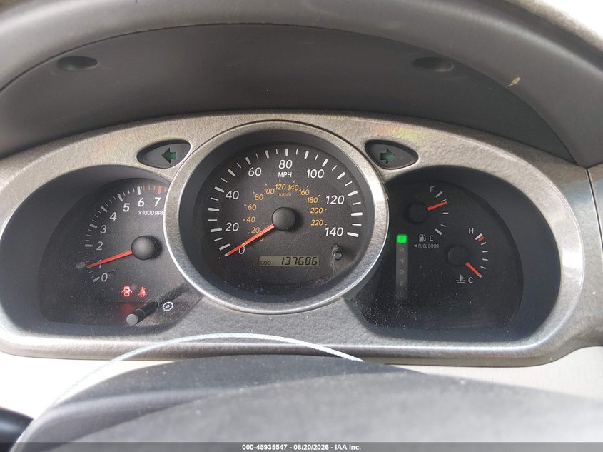 2003 TOYOTA HIGHLANDER auction photo 7