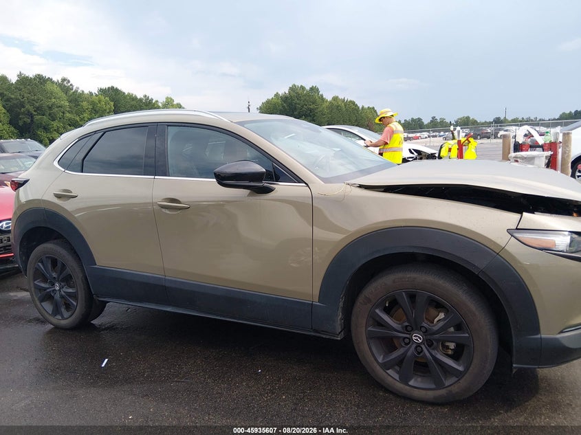 MAZDA CX-30 - zdjęcie 13