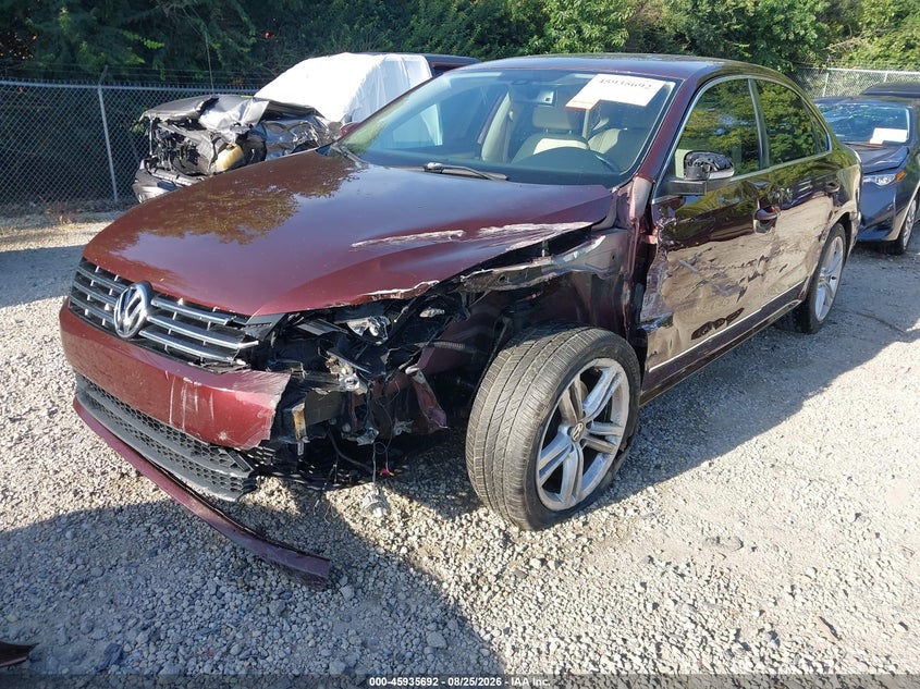 2014 Volkswagen Passat, Left Side, IAAI, VIN 1VWBN7A36EC094948 — photo 2