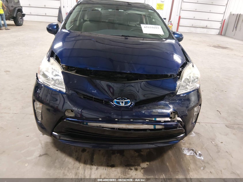 TOYOTA PRIUS - zdjęcie 13