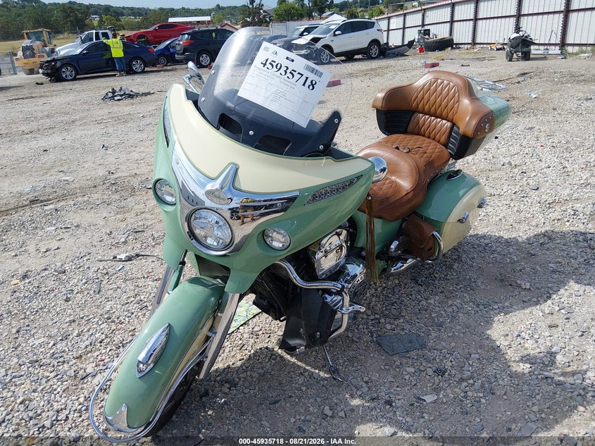 INDIAN ROADMASTER 2017