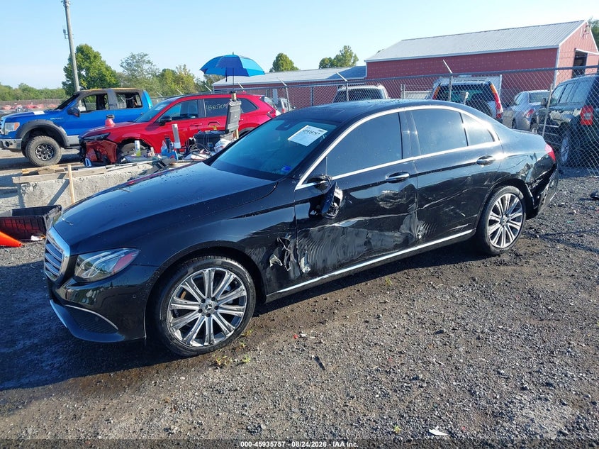 2018 MERCEDES-BENZ E 300 4MATIC · Фото 2