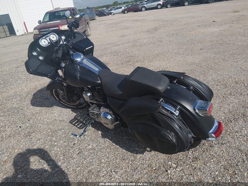 HARLEY-DAVIDSON FXDWG 2012