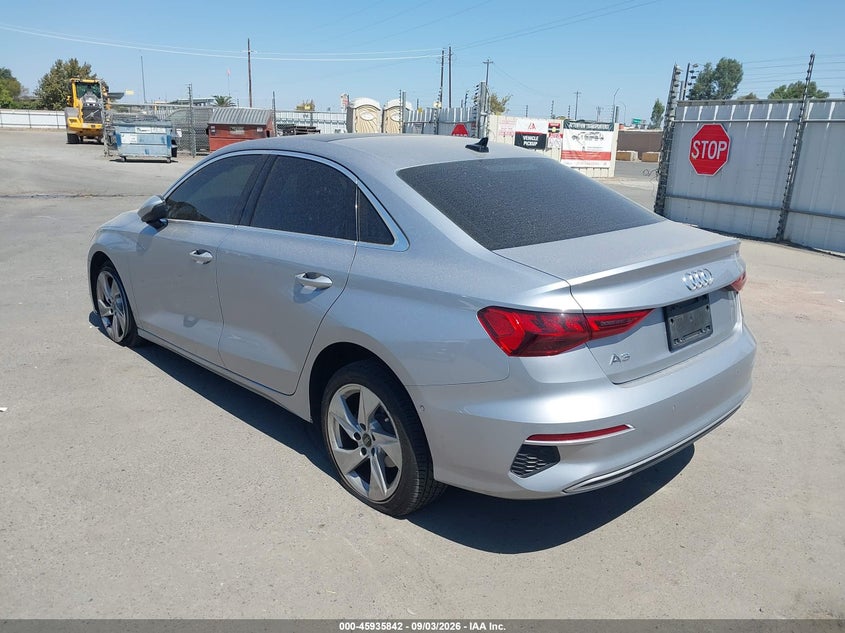 Vin: wauaudgy7pa116177, lot: 46434983, audi a3 premium 40 tfsi front-wheel drive s tronic 20233