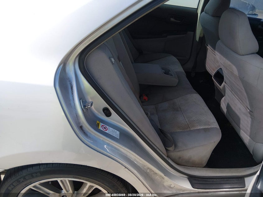2012 TOYOTA CAMRY auction photo 8