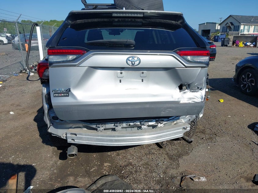 TOYOTA RAV4 - zdjęcie 6