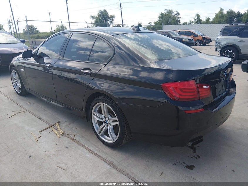 2012 BMW 550I auction photo 3
