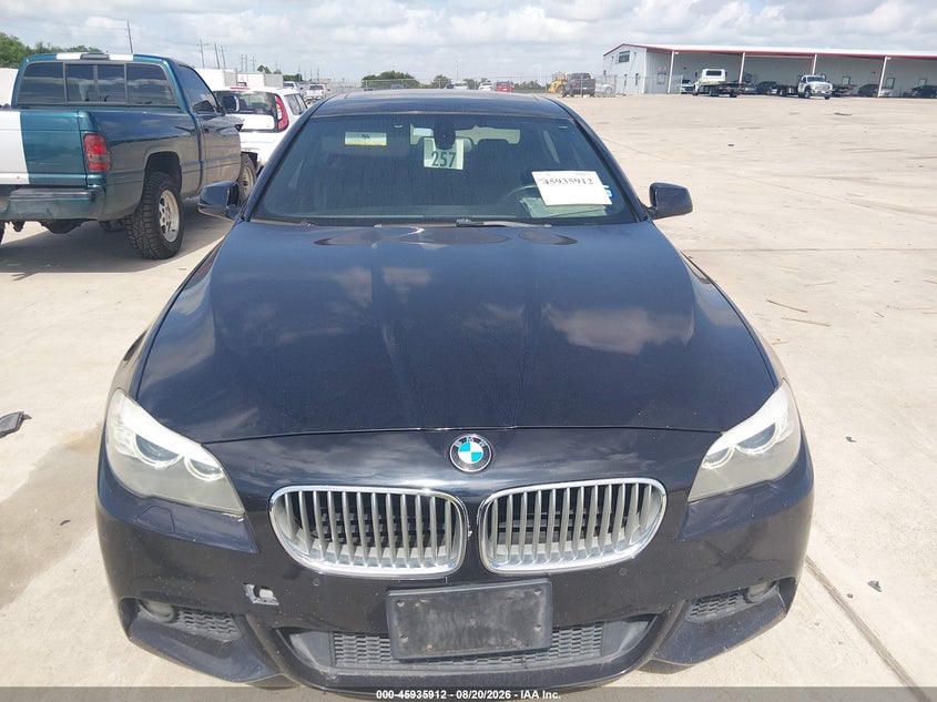 2012 BMW 550I auction photo 6