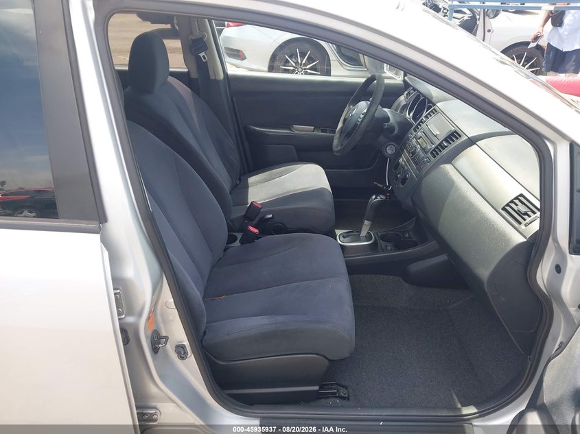 2009 NISSAN VERSA auction photo 5