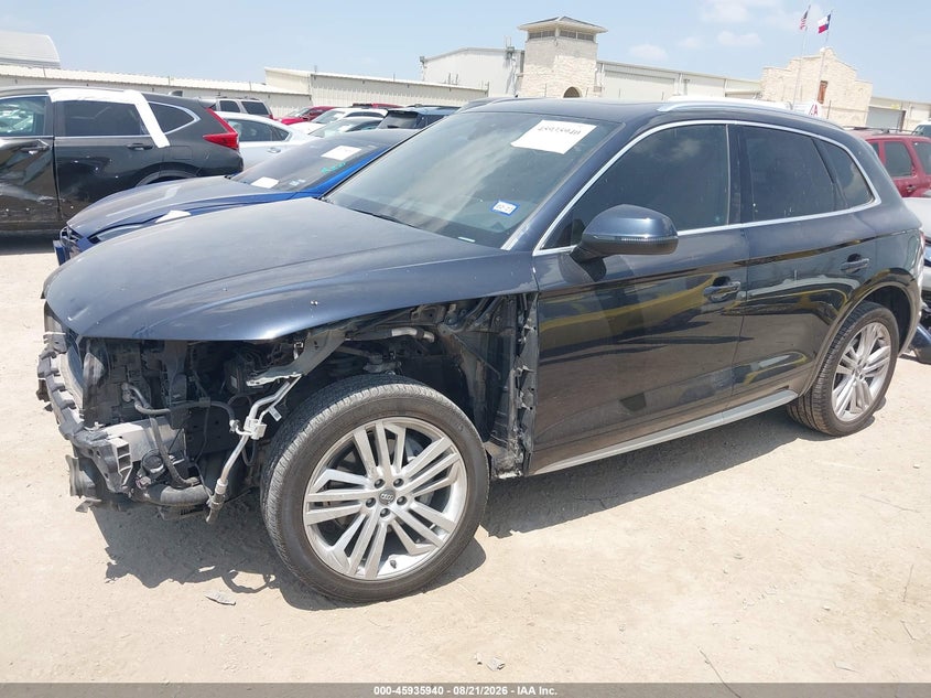 AUDI Q5 - zdjęcie 2
