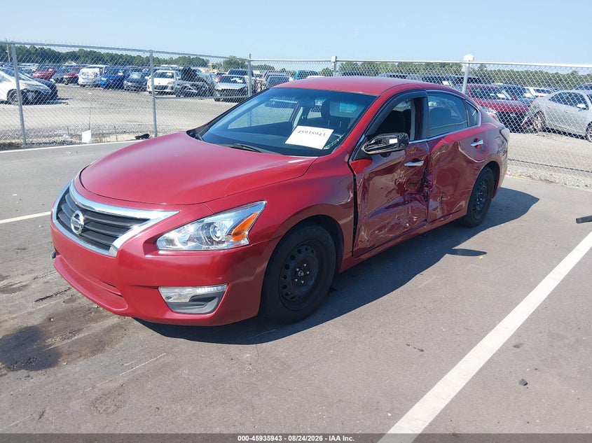 2015 Nissan Altima, Left Side, IAAI, VIN 1N4AL3AP6FC467543 — photo 2