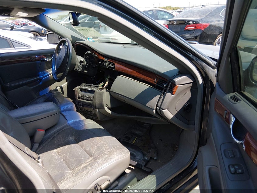 2001 CADILLAC DEVILLE — zdjęcie 5