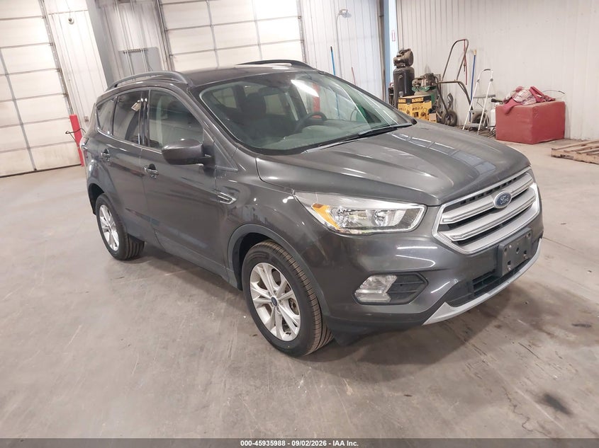 Vin: 1fmcu9gd1jud31187, lot: 46435129, ford escape se 2018 img_1