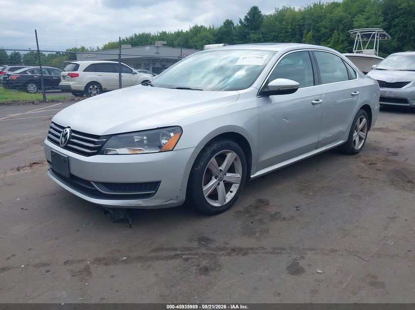 2012 Volkswagen Passat, Normal Wear & Tear, IAAI, VIN 1VWBP7A35CC098142 — photo 2