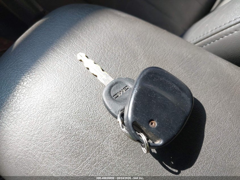 GMC ENVOY 2004 VIN 1GKDT13S842286285