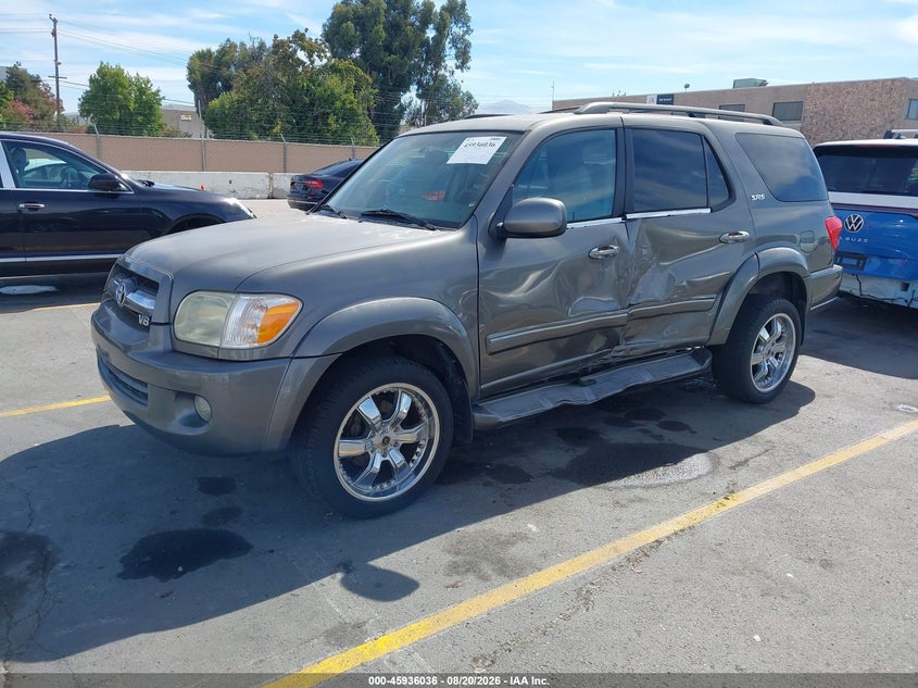2005 TOYOTA SEQUOIA auction photo 2